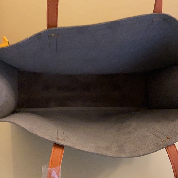 Holiday Sale!!DORIA DORE Tote Bags Handbags - Picture 6 of 8